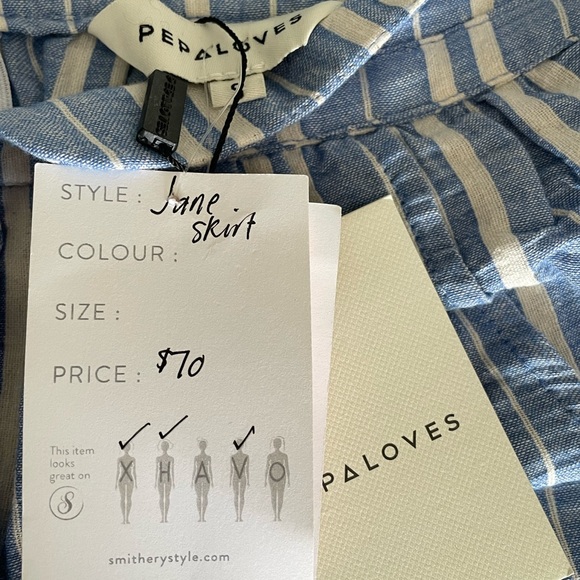 Pepaloves Jane Skirt - Size SM - Picture 3 of 5